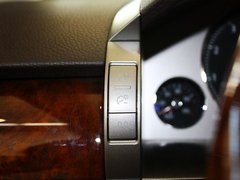 辉腾 2012款 3.0L 行政型（汽油版）