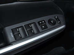歌诗图 2012款 2.4L 自动 豪华版 5座