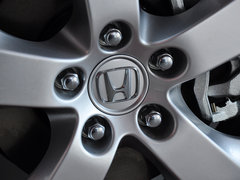 歌诗图 2012款 2.4L 自动 豪华版 5座