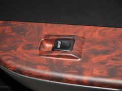 野马F12 2012款 1.5L 手动 5座