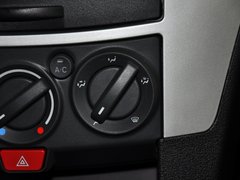 野马F12 2012款 1.5L 手动 5座