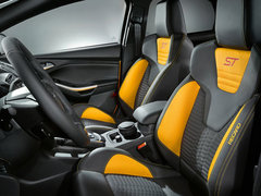 福克斯（进口） 2013款 ST 2.0T 手动 橙色版