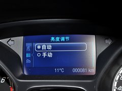 福克斯（进口） 2013款 ST 2.0T 手动 橙色版