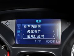 福克斯（进口） 2013款 ST 2.0T 手动 橙色版