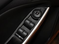 福克斯（进口） 2013款 ST 2.0T 手动 橙色版