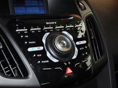 福克斯（进口） 2013款 ST 2.0T 手动 橙色版