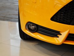 福克斯（进口） 2013款 ST 2.0T 手动 橙色版