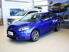 福克斯（进口） 2013款 ST 2.0T 手动 橙色版