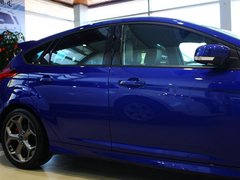 福克斯（进口） 2013款 ST 2.0T 手动 橙色版