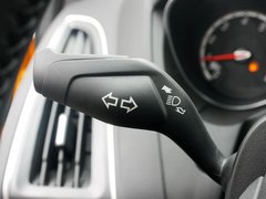 福克斯（进口） 2013款 ST 2.0T 手动 橙色版