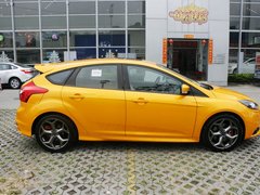 福克斯（进口） 2013款 ST 2.0T 手动 橙色版