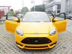福克斯（进口） 2013款 ST 2.0T 手动 橙色版