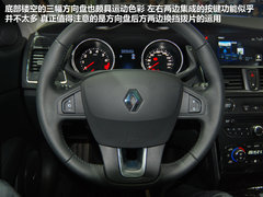 雷诺  塔利斯曼 2.5 AT