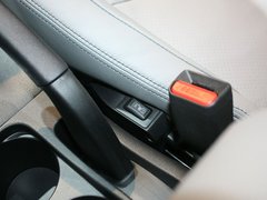 雪铁龙C4 Aircross 2012款 2.0L CVT 四驱豪华版 5座