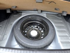 威志V5 2012款 1.5L MT 精英型