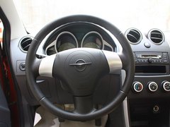 海马汽车  1.3 手动 方向盘整体