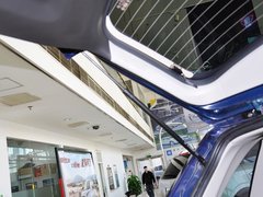 安德拉 2012款 2.4L 自动 舒适四驱版 5座