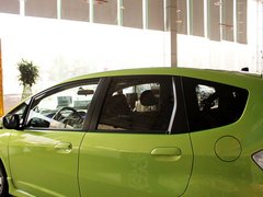 飞度（进口） 2013款 1.3L CVT 混合动力版
