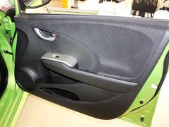 飞度（进口） 2013款 1.3L CVT 混合动力版