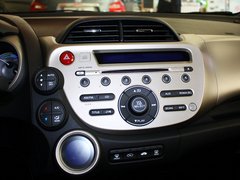 飞度（进口） 2013款 1.3L CVT 混合动力版