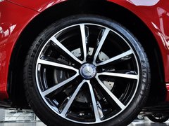 奔驰B级 2012款 B200 1.6T 