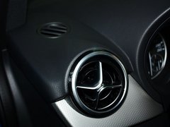 奔驰B级 2012款 B200 1.6T 