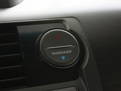 艾力绅 2012款 2.4L 自动 VTi豪华版 7座