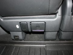 艾力绅 2012款 2.4L 自动 VTi豪华版 7座