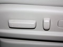 艾力绅 2012款 2.4L 自动 VTi-S尊贵版 7座