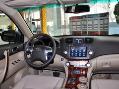 汉兰达 2012款 2.7L 自动 至尊版 7座