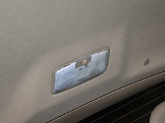 汉兰达 2012款 2.7L 自动 至尊版 7座