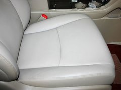 汉兰达 2012款 2.7L 自动 豪华版 7座