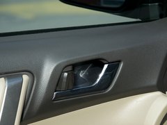 汉兰达 2012款 2.7L 自动 豪华版 7座
