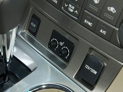 汉兰达 2012款 2.7L 自动 豪华版 7座