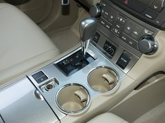 汉兰达 2012款 2.7L 自动 豪华版 7座