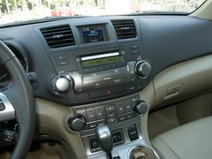 汉兰达 2012款 2.7L 自动 豪华版 7座