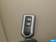 汉兰达 2012款 2.7L 自动 豪华版 7座