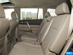 汉兰达 2012款 2.7L 自动 豪华版 7座