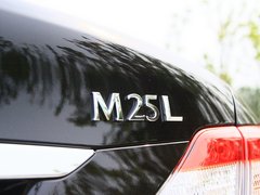 英菲尼迪M 2012款 M25L 2.5L 自动 奢华版