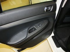 英菲尼迪G 2013款 G25 2.5L 自动 豪华运动版