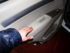 陆风X8 2012款 2.4L 手动 探索版汽油4X4豪华型 5座