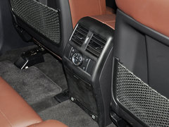 奔驰M级AMG 2012款 ML63 5.5T AMG 5座