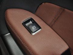 奔驰M级AMG 2012款 ML63 5.5T AMG 5座