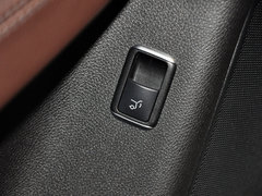 奔驰M级AMG 2012款 ML63 5.5T AMG 5座