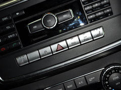 奔驰M级AMG 2012款 ML63 5.5T AMG 5座