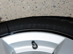 奔腾B70 2012款 1.8L 手动 舒适型