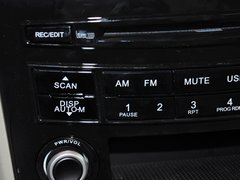 奔腾B70 2012款 1.8L 手动 时尚型