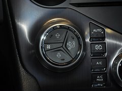 DS 5(进口) 2012款 1.6T 自动 尊享版 5座
