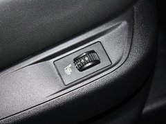 DS 5(进口) 2012款 1.6T 自动 尊享版 5座