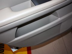 比亚迪S6 2013款 劲悦版 2.0L 手动 尊贵型 5座